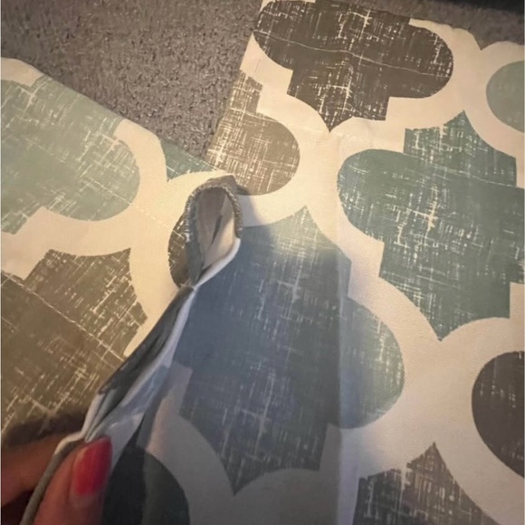 Geometric Patterned Curtains - Picture 4 of 4